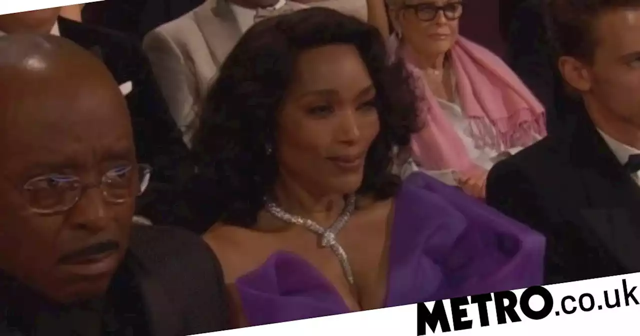 Angela Bassett defended for not applauding Jamie Lee Curtis at Oscars