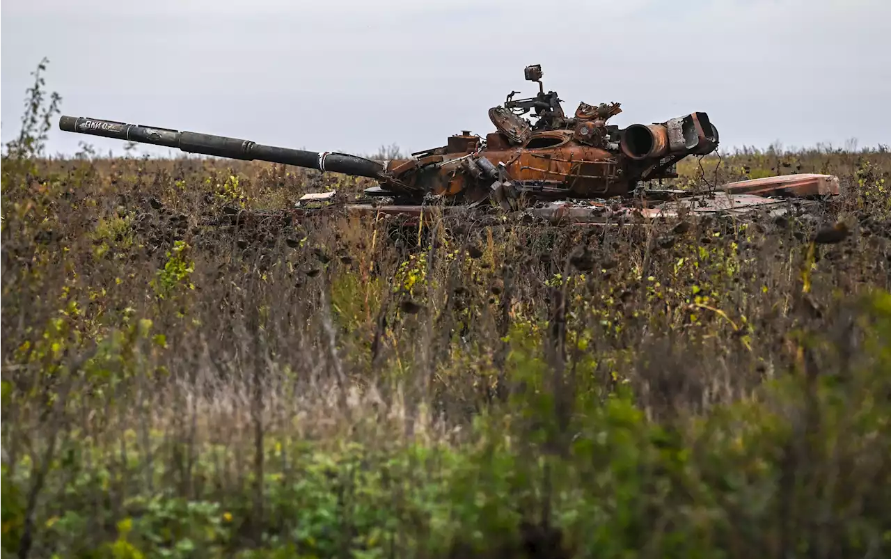 Video of Ukraine dropping grenade inside Russian tank goes viral