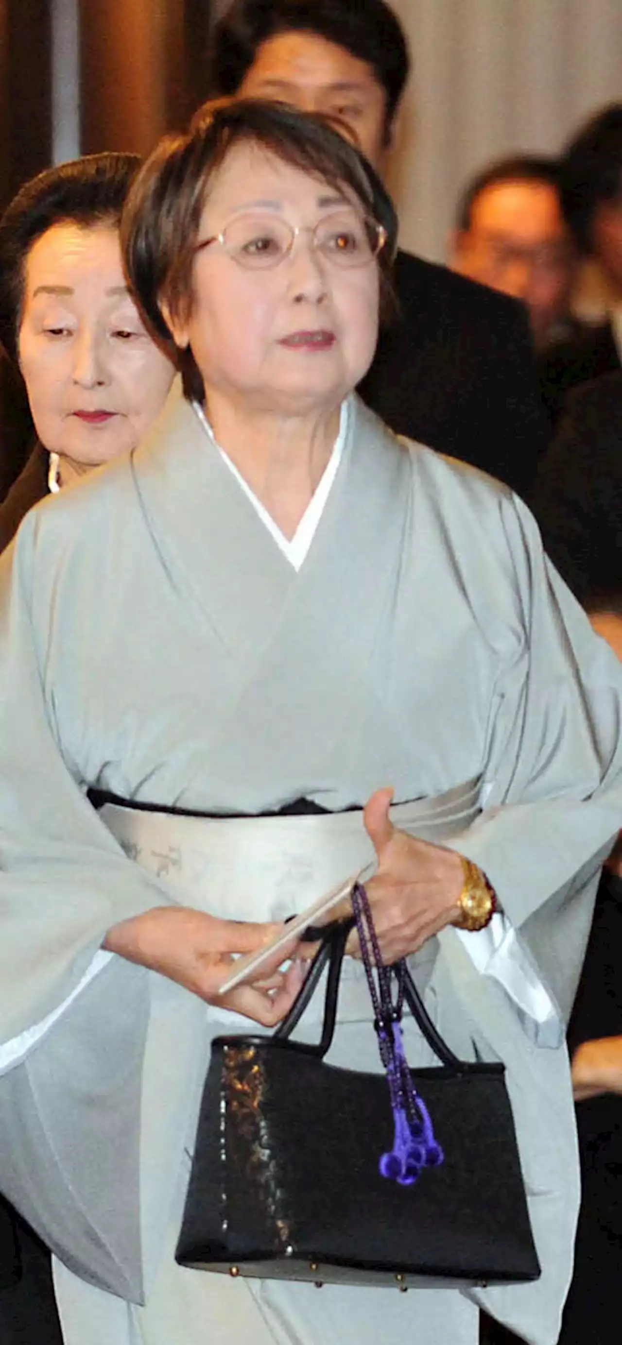 扇千景さん死去 食道胃接合部がん 89歳 54年に映画デビュー、77年参院当選し、初の女性議長 - おくやみ : 日刊スポーツ