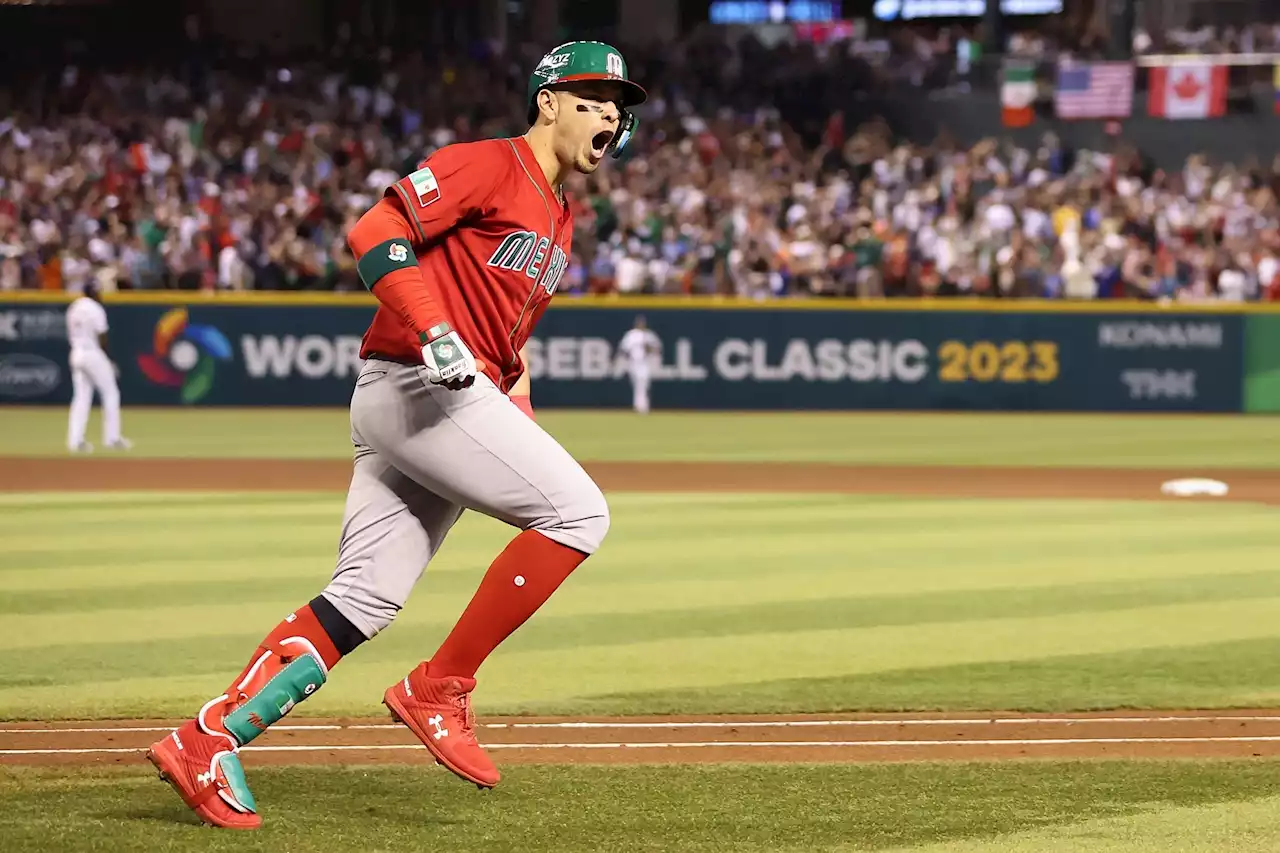 WORLD BASEBALL CLASSIC ROUNDUP: Meneses homers twice as Mexico clobbers U.S.