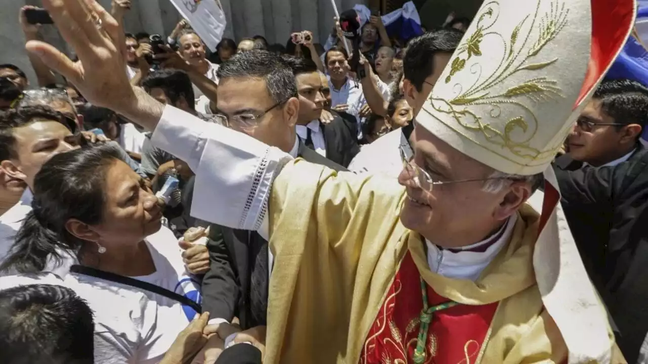 À la une: le Nicaragua rompt ses relations diplomatiques avec le Vatican