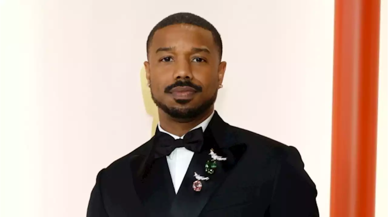 Put a Bird on It: Michael B. Jordan Wore Two of Tiffany’s Most Coveted Brooches at the Oscars