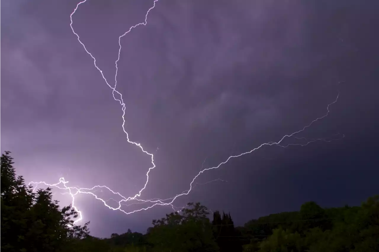 Météo : 21 départements placés en vigilance orange aux orages