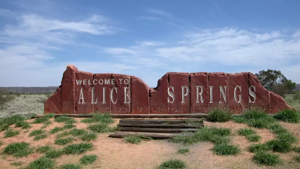 Alice Springs business owner makes emotional plea to save embattled town