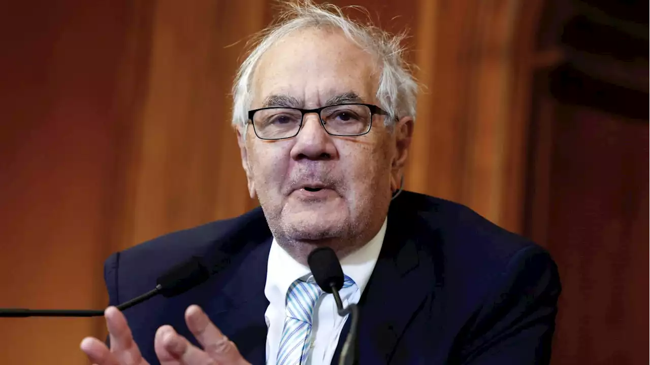 Dodd-Frank Act’s Barney Frank Was on Failed Signature Bank’s Board