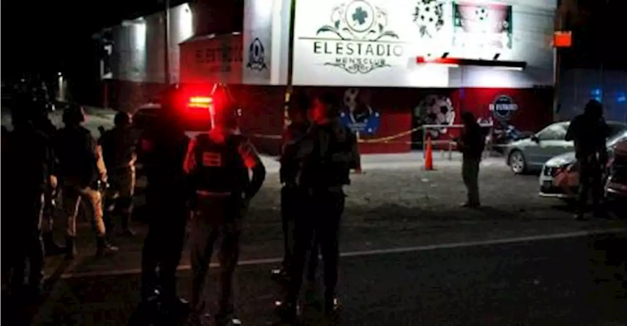 10 people killed in central Mexico bar shooting