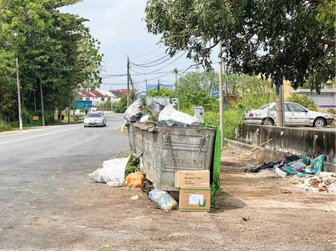 Ambil tindakan pemilik premis gagal urus sisa buangan