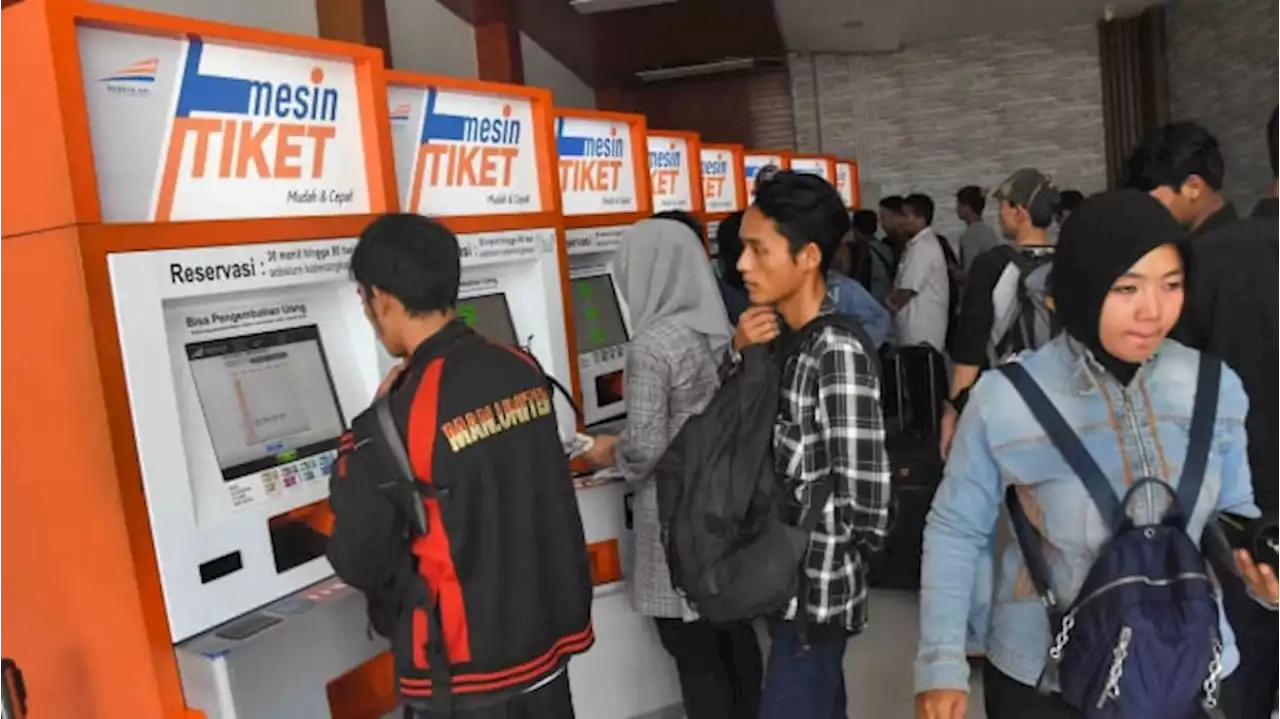 Awas Kehabisan! Intip Daftar Rute Tiket Kereta Api Tambahan Lebaran 2023 yang Mulai Dijual Hari Ini