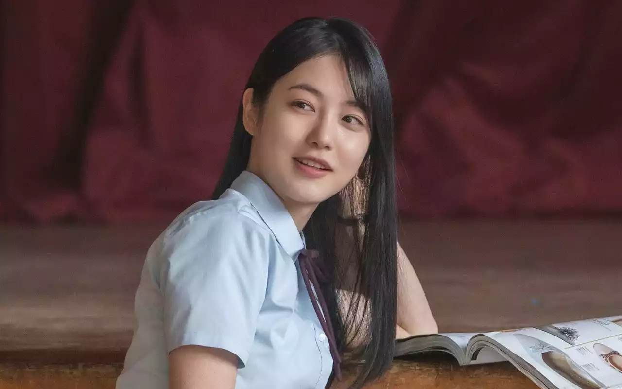 Shin Ye Eun Dimarahi Warga Saat Syuting 'The Glory'