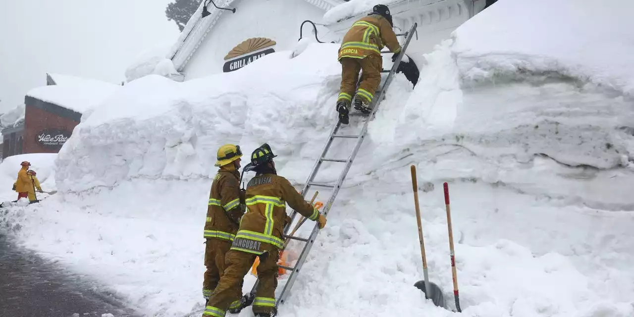 Nor’easter to Batter East Coast With Snow and Rain As Atmospheric River Pummels California