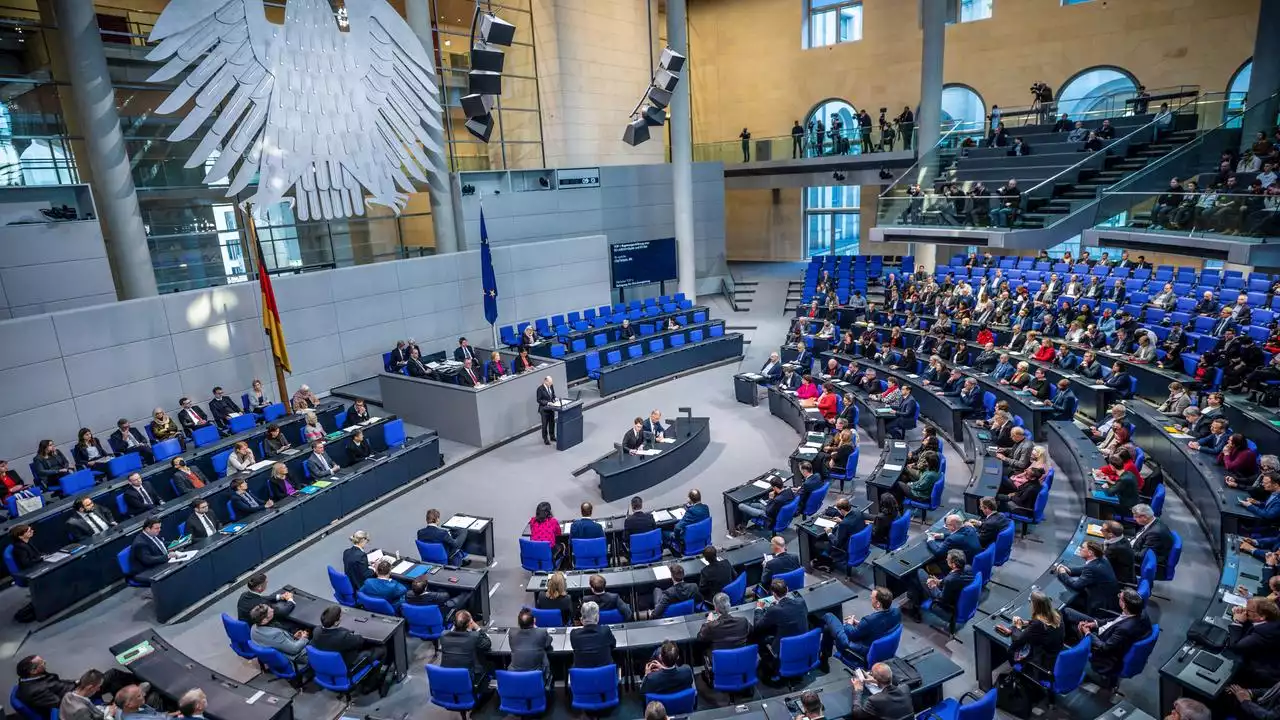 Wahlrechtsreform im Bundestag: Opposition kritisiert Ampel