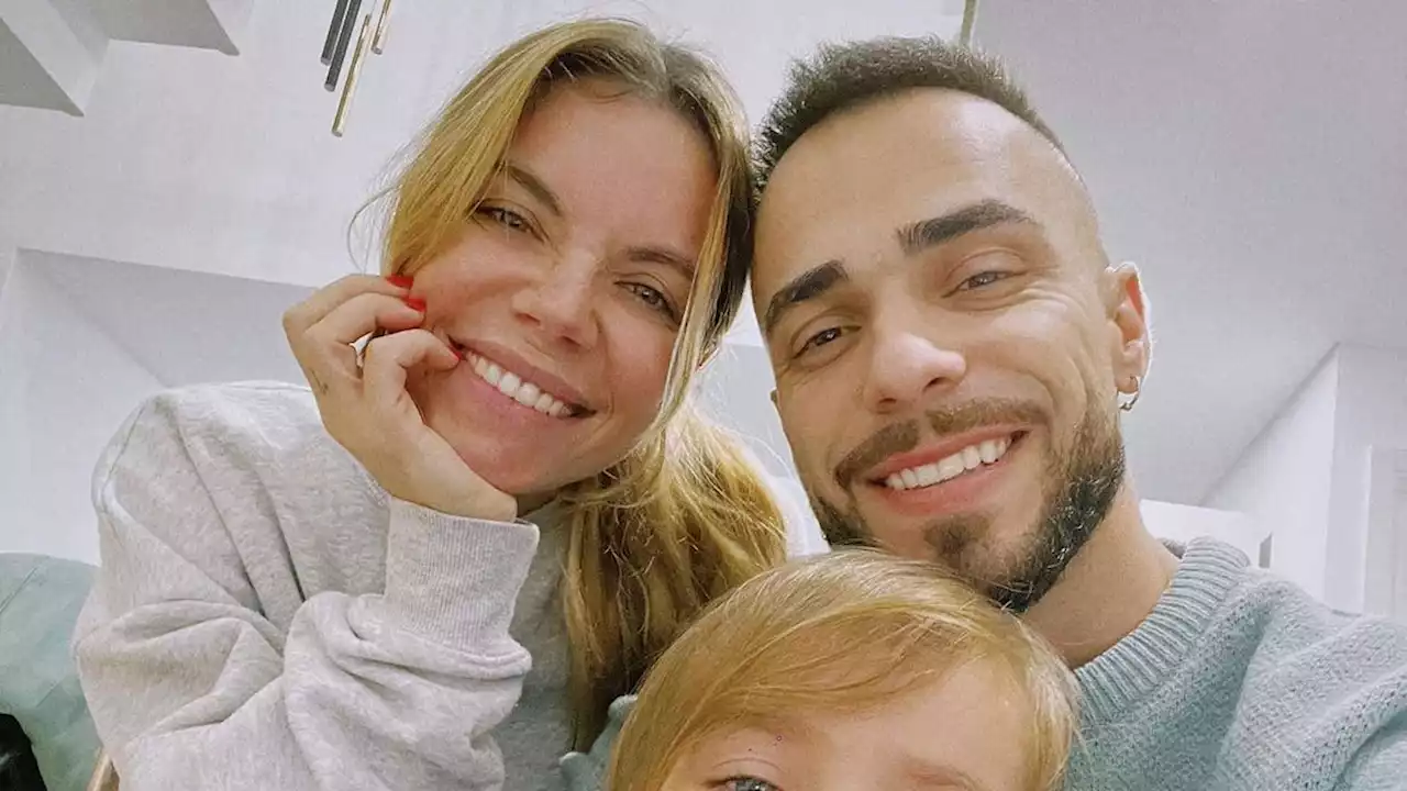 Diogo Piçarra mostra-se a dançar com Mel Jordão no aeroporto e fãs reagem: 'Que bela dupla'