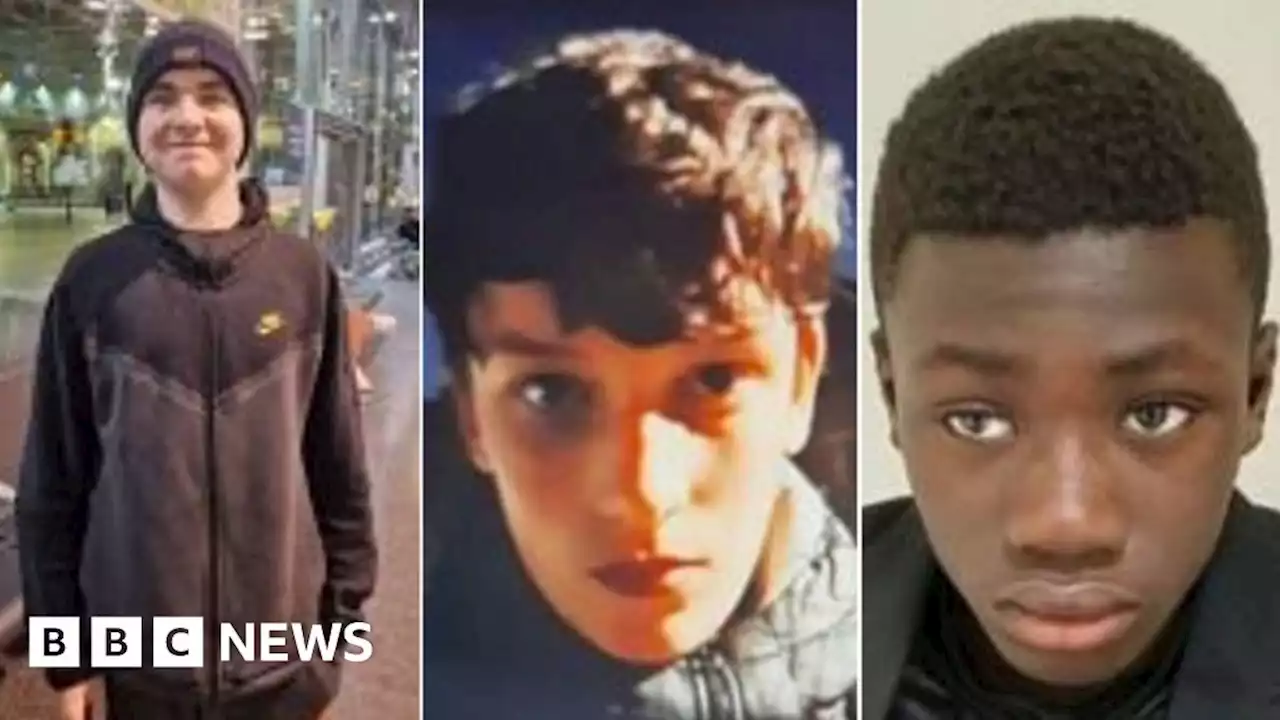 Appeal to trace three West Yorkshire teenagers who took train to London