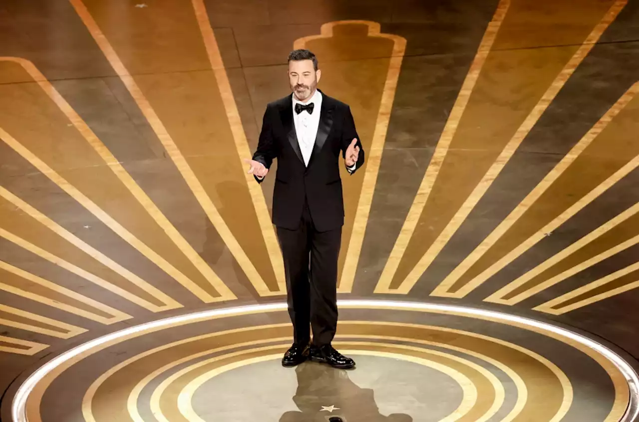 No, Jimmy Kimmel Didn’t Mispronounce Rihanna’s Name During His Oscars Monologue