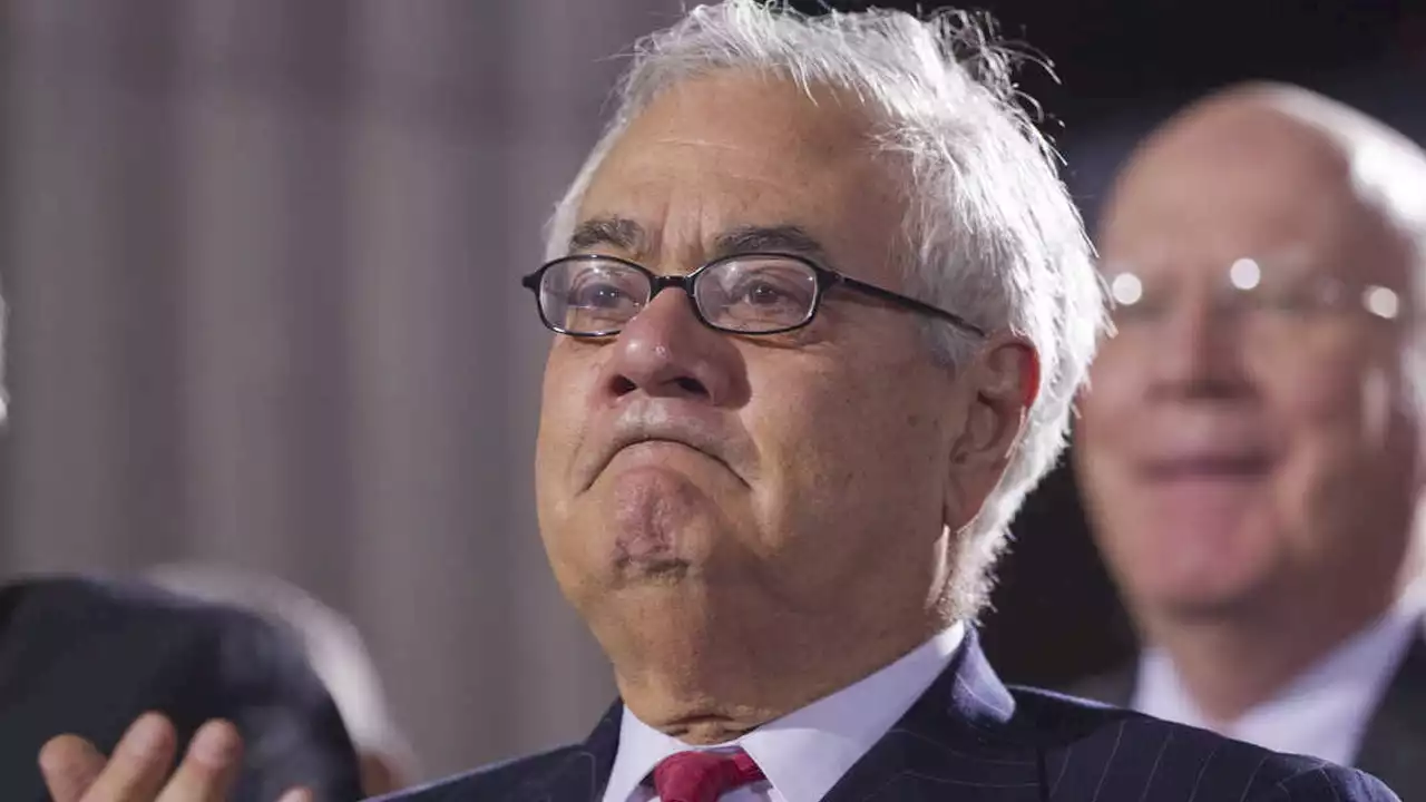 Bank Board Member and Dodd-Frank Co-Sponsor Barney Frank Suspects 'Anti-Crypto' Message Behind Signature Bank Failure – Bitcoin News