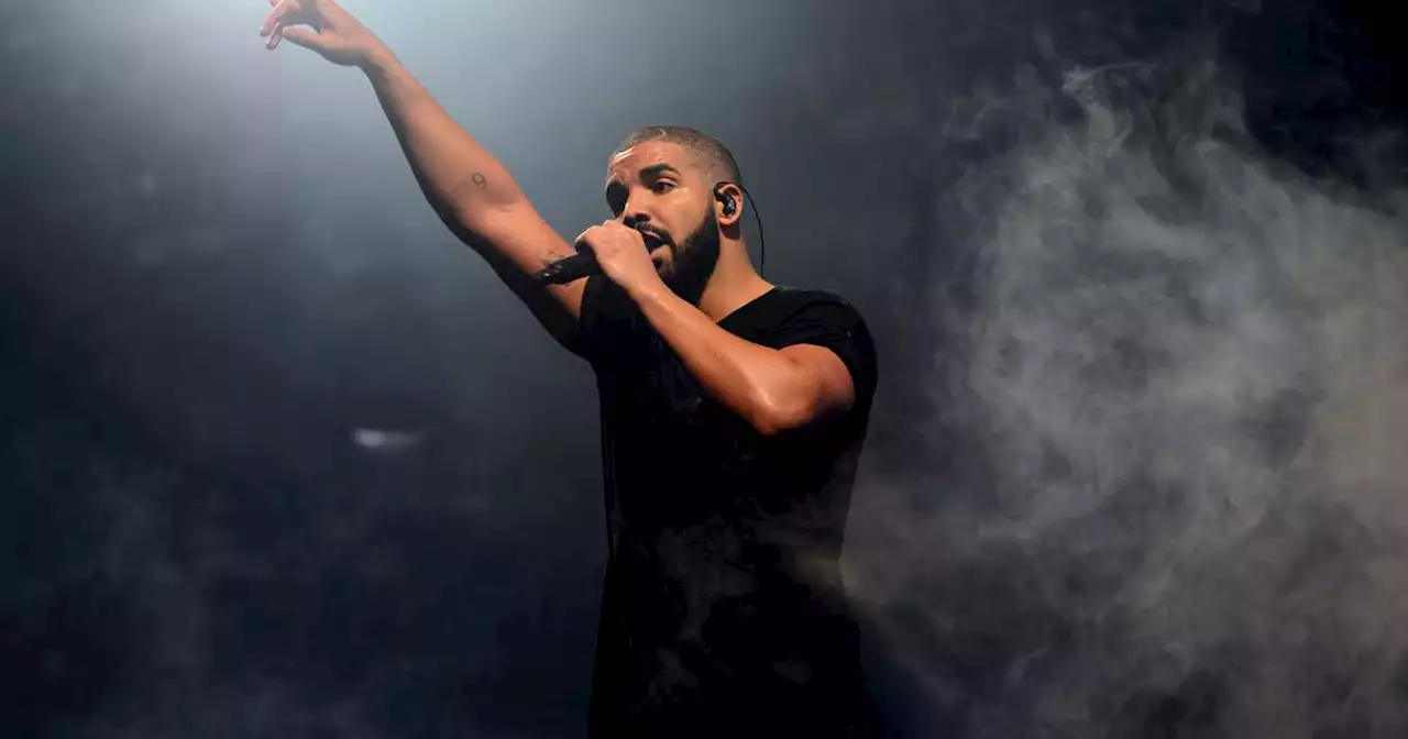 Drake announces 2023 tour with 21 Savage, including stops in Chicago