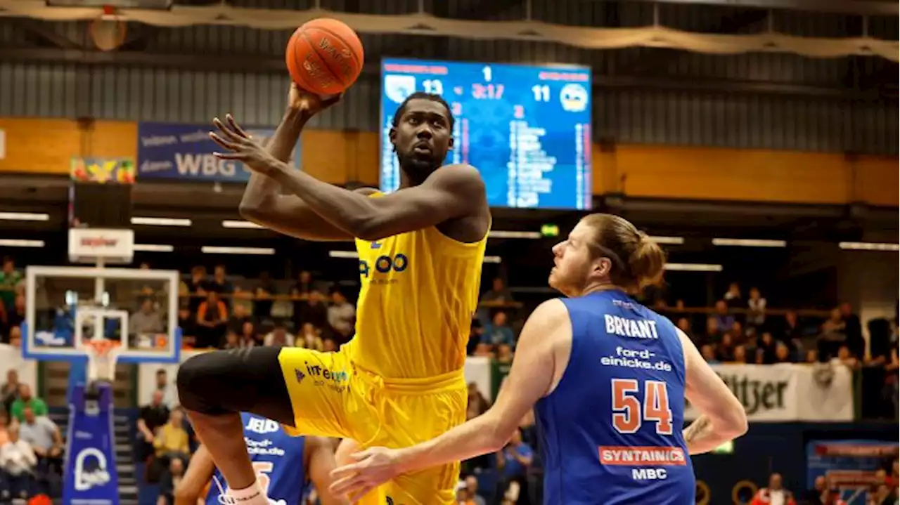 Alba Berlin besiegt im Nachholspiel den Mitteldeutschen BC