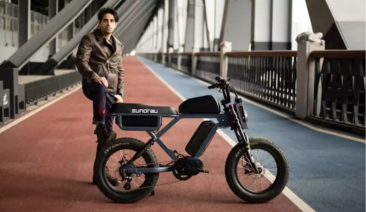 Ce 'vélo' électrique a une autonomie juste incroyable... et trois batteries !