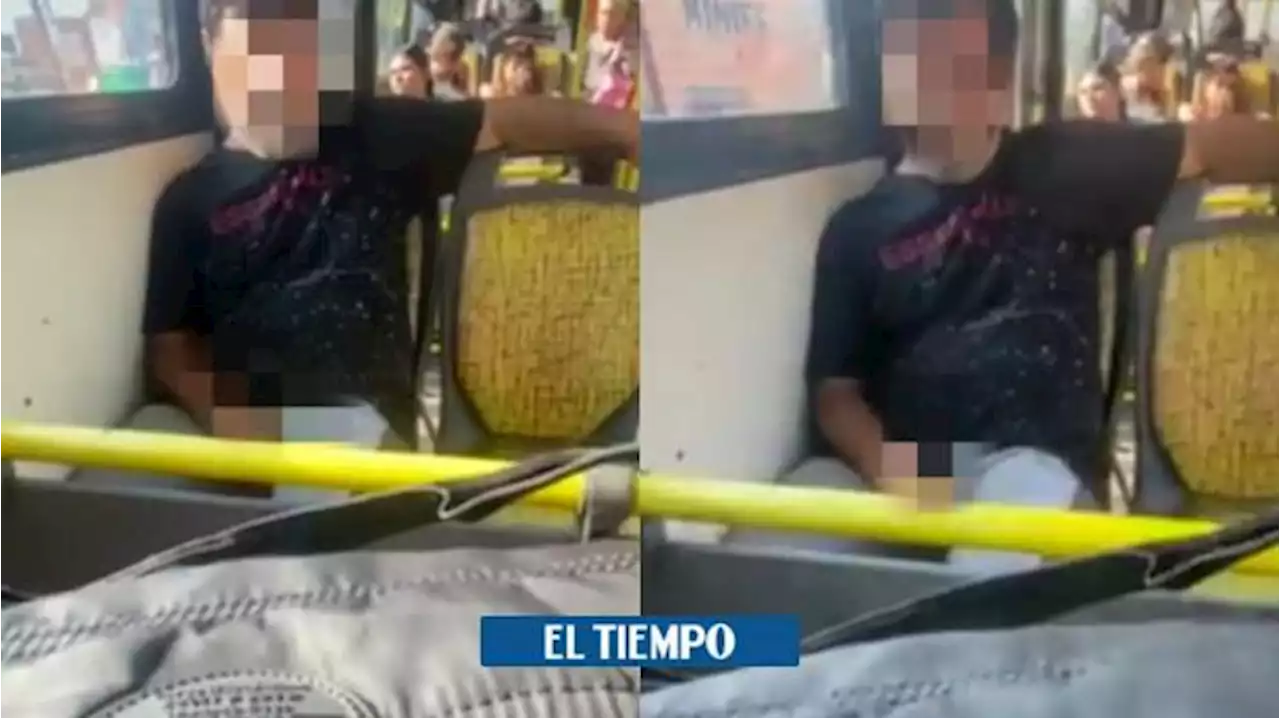 Hombre tocó sus partes íntimas frente a una pasajera al interior de un bus