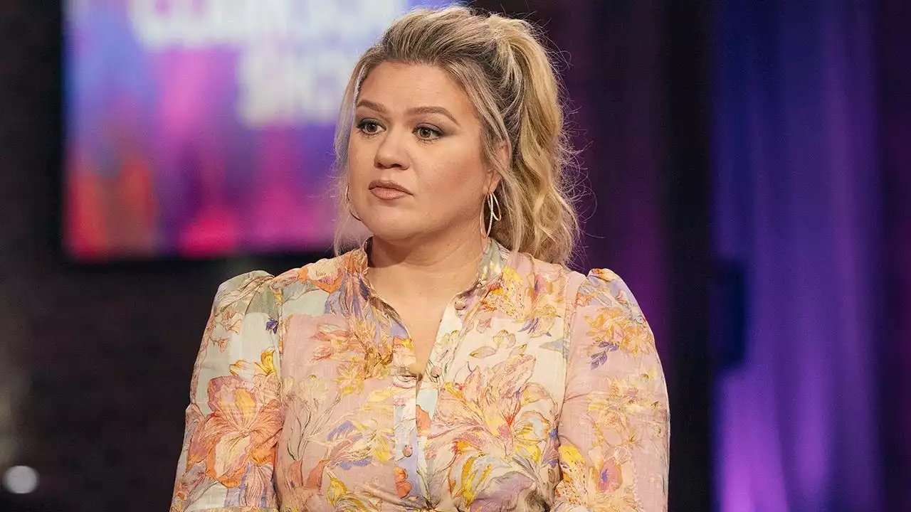 Kelly Clarkson Says Her Kids Share They're 'Really Sad' After Divorce