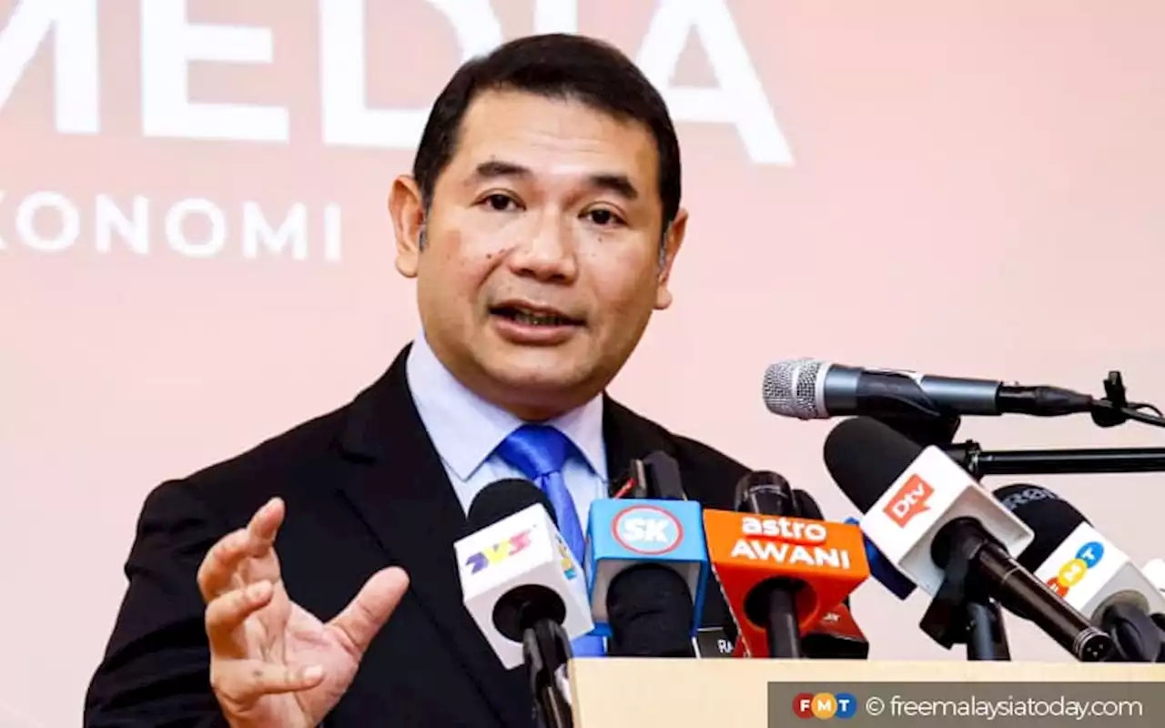 Peruntukan RM750 juta untuk program Inisiatif Pendapatan Rakyat cukup, kata Rafizi