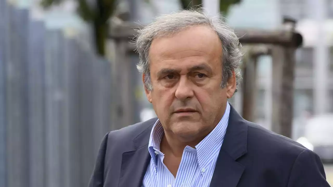 Michel Platini adoube Kylian Mbappé