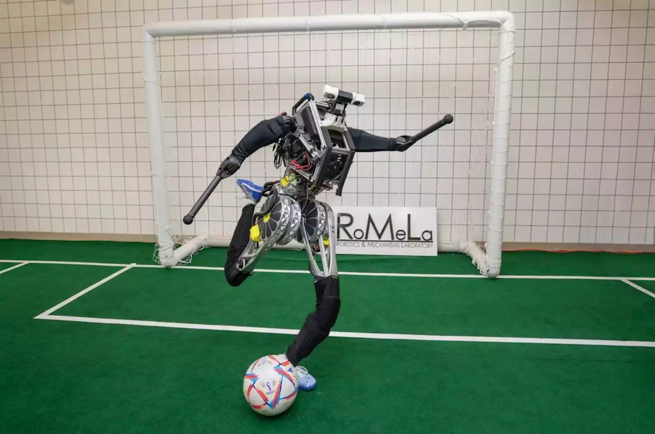 Artemis: Fußballspielender humanoider Roboter für den RoboCup 2023