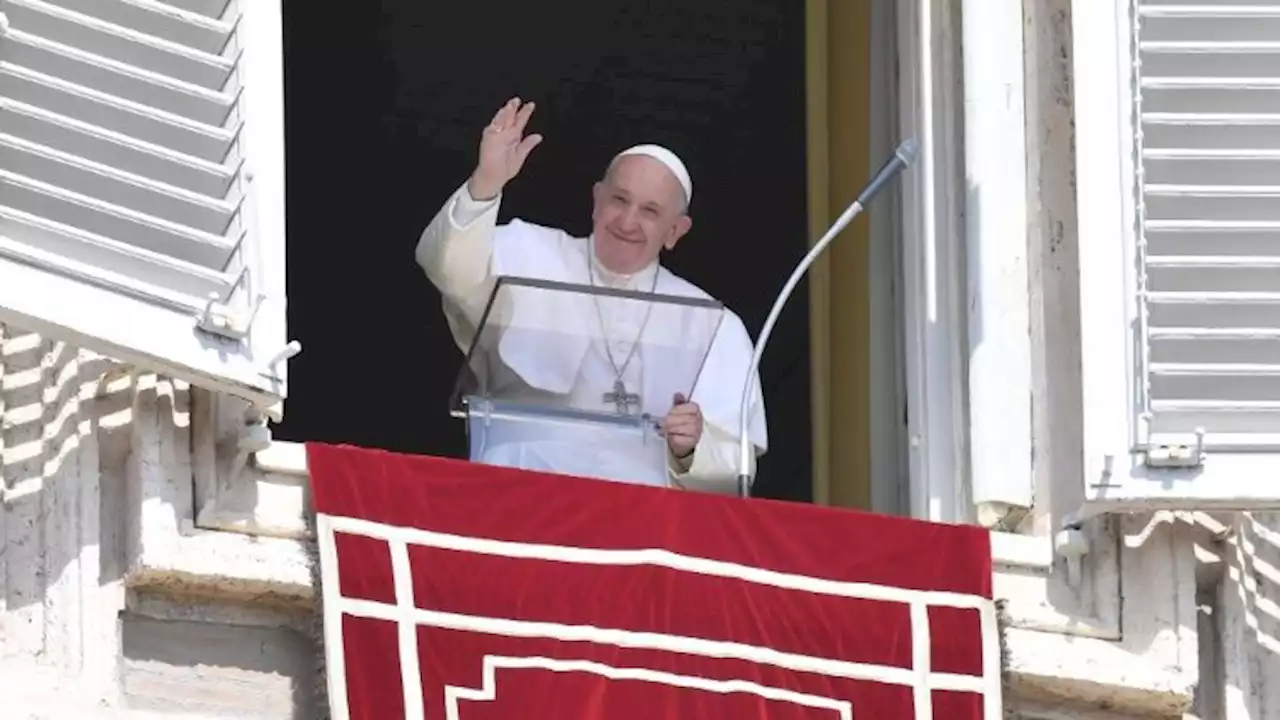 Pope at Angelus: The Lord promises us the living water of eternal life