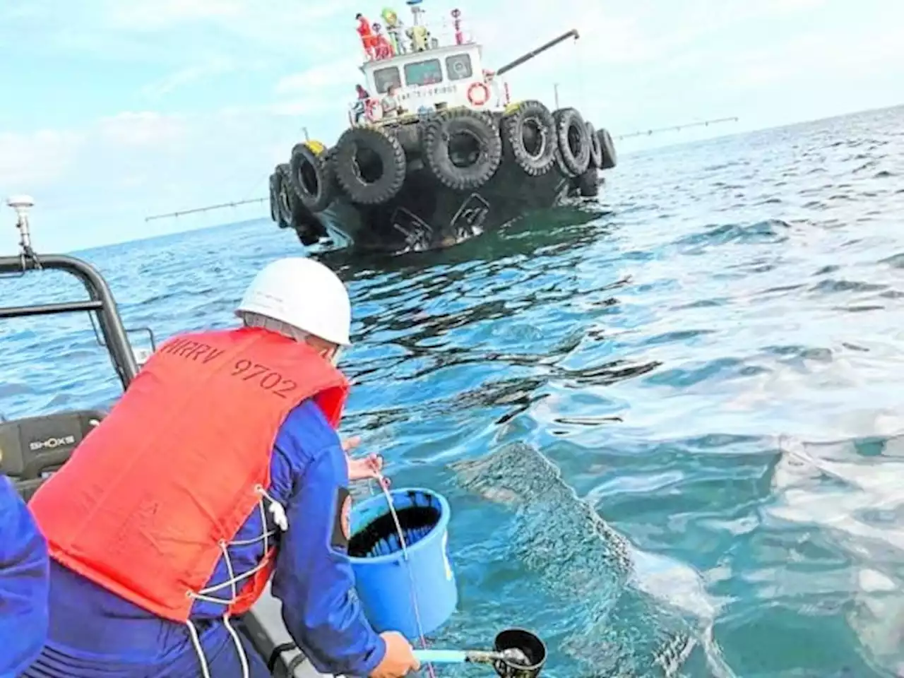 122 individuals developed symptoms after being exposed to oil spill, says DOH