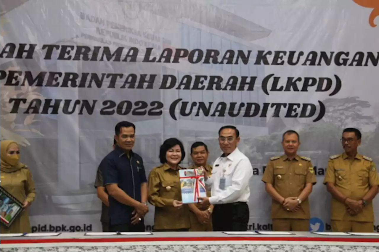 Bupati Serahkan LKPD Tahun Anggaran 2022