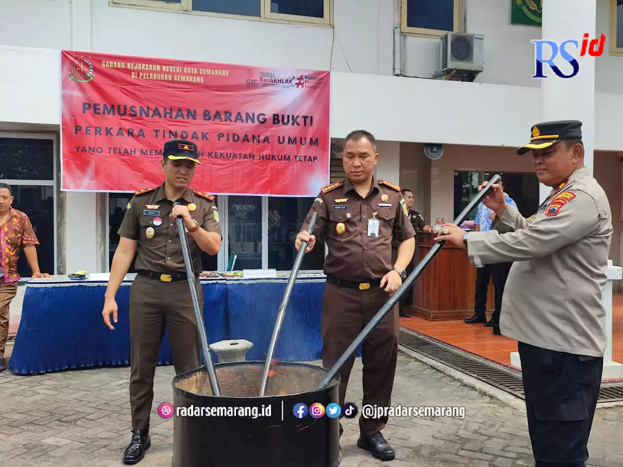 Cabjari Semarang Musnahkan Sabu 8,5 Kilogram