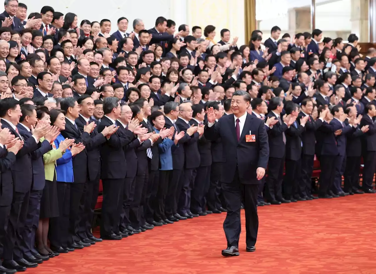 La Jornada: Xi Jinping promete convertir al ejército chino en una gran muralla de acero