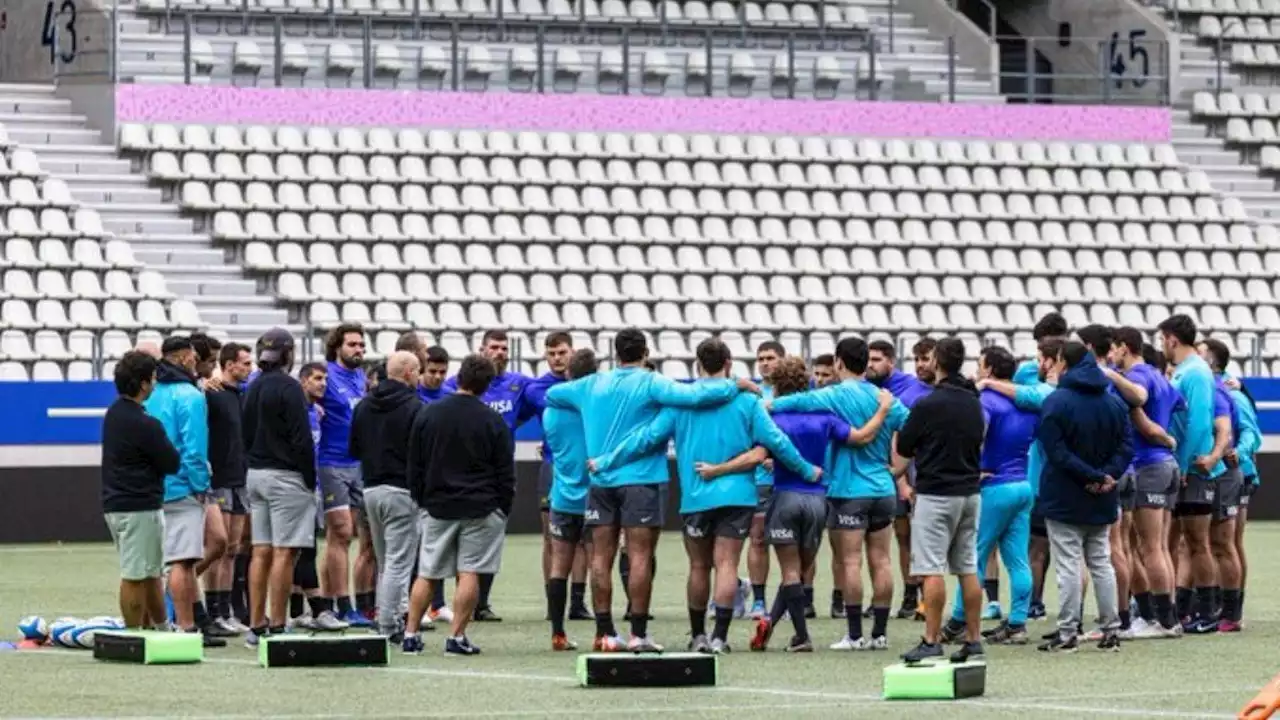 Los Pumas comenzaron una mini concentración en París