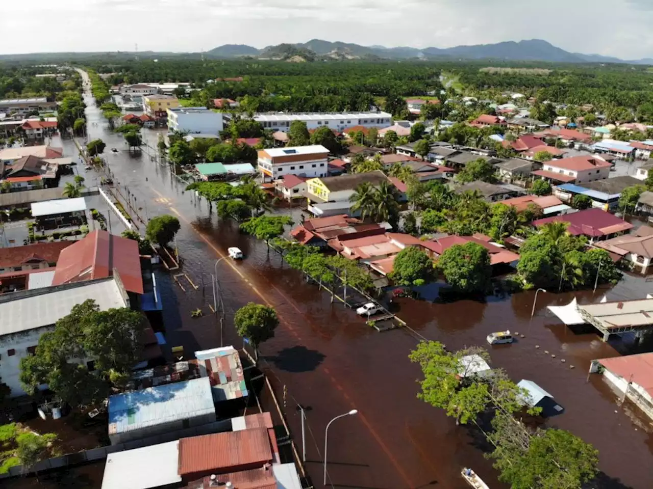 More than 38,000 seeking shelter in flood relief centres | The Malaysian Insight