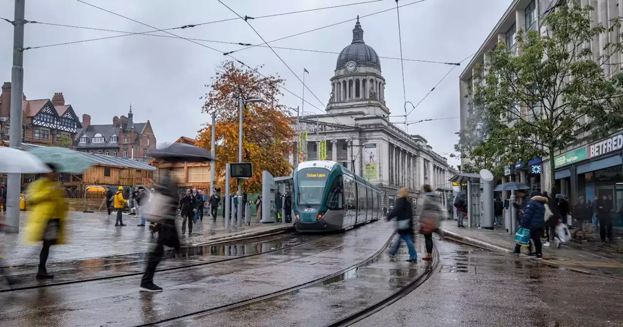 Hour-by-hour weather forecast after warning for snow and ice