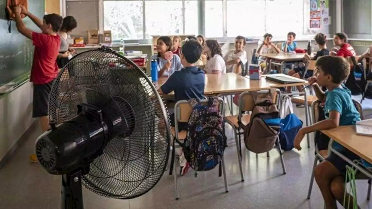 Recomiendan no usar el guardapolvo blanco por la ola de calor | Catamarca lidera las temperaturas más altas del país