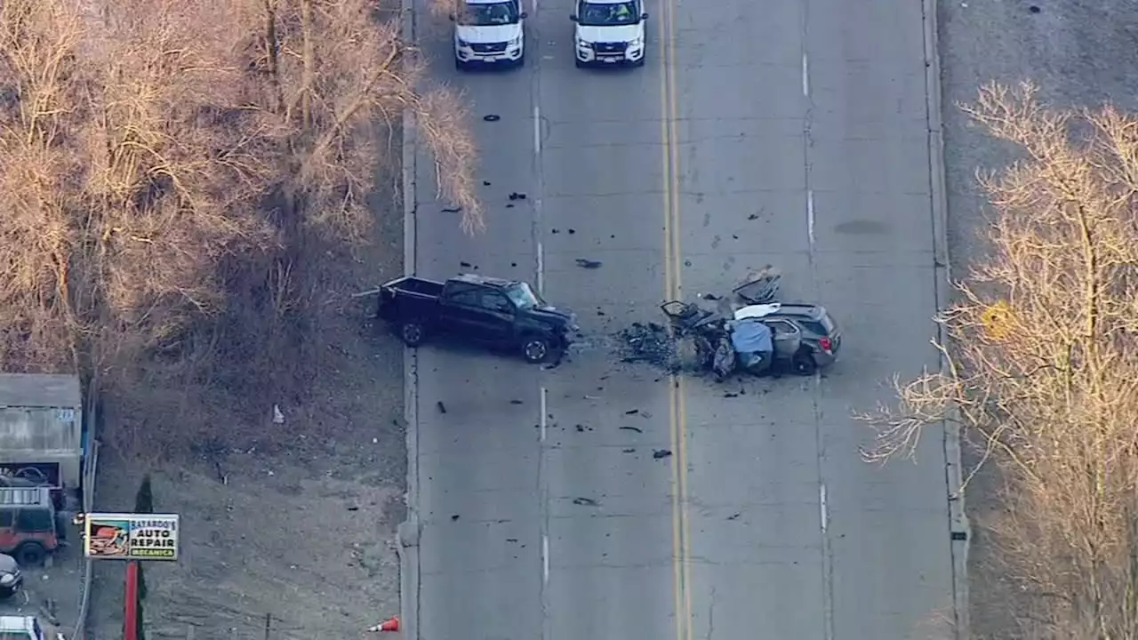 1 killed, 1 seriously injured in Lockport head-on crash: Illinois State Police