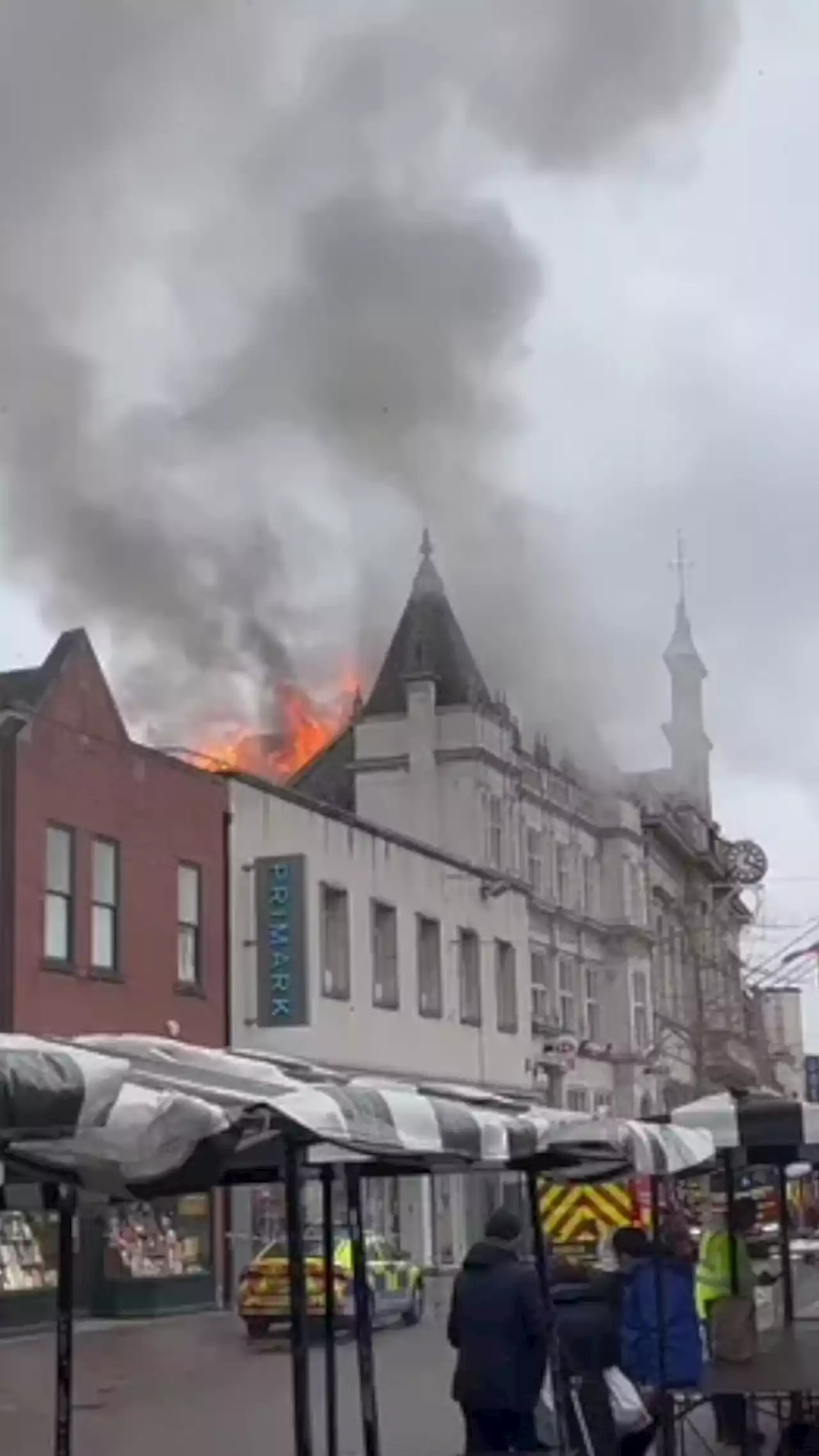 Loughborough: Large fire breaks out at town's HSBC branch