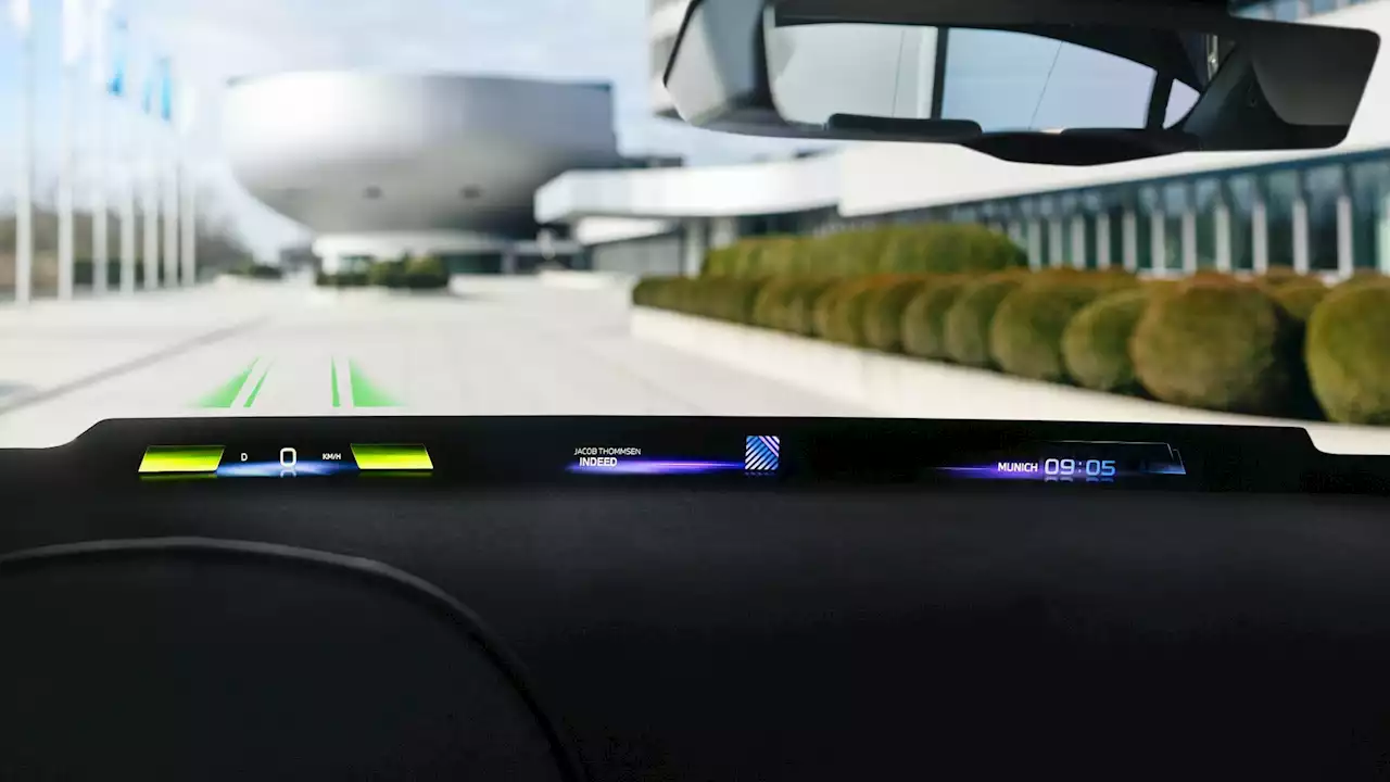 BMW Panoramic Vision Head-Up Display Coming To Production In 2025 | Carscoops