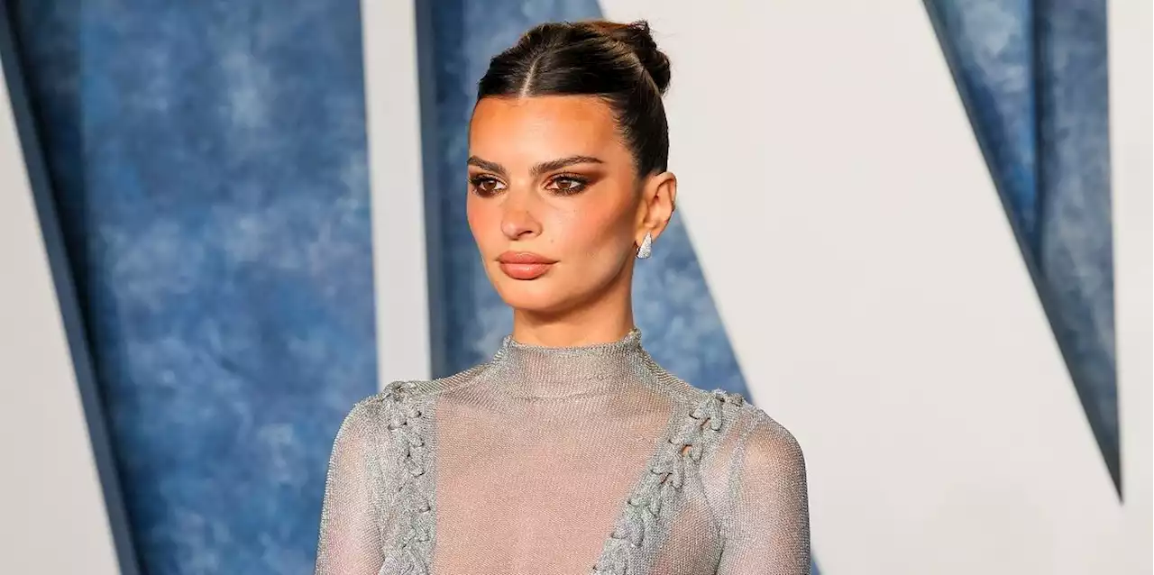 EmRata copia TikTok: ecco l'acconciatura facile ed elegante per l'estate