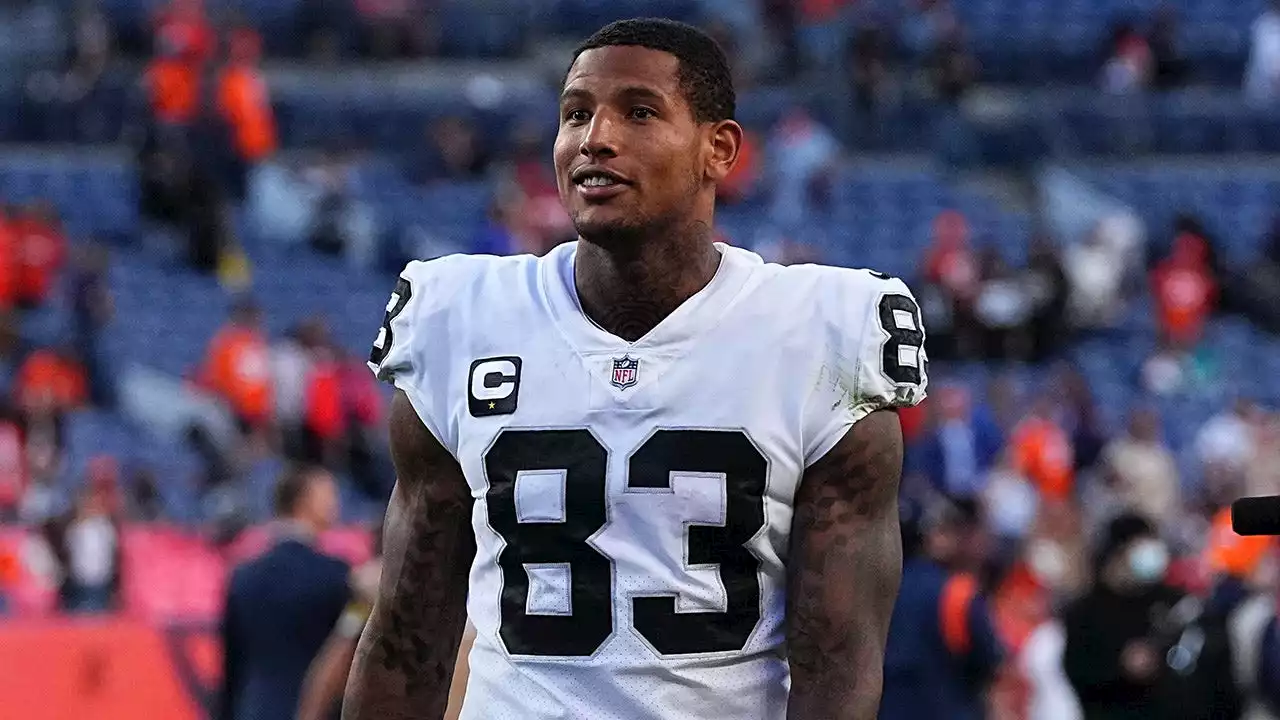 Giants acquire Pro Bowl tight end Darren Waller in blockbuster trade with Raiders: report