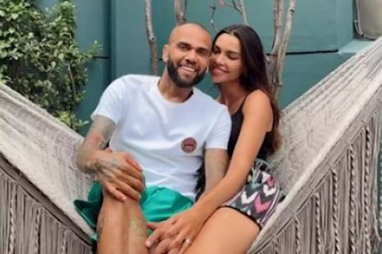 “Cierro esta etapa': Joana Sanz confirma su divorcio de Dani Alves