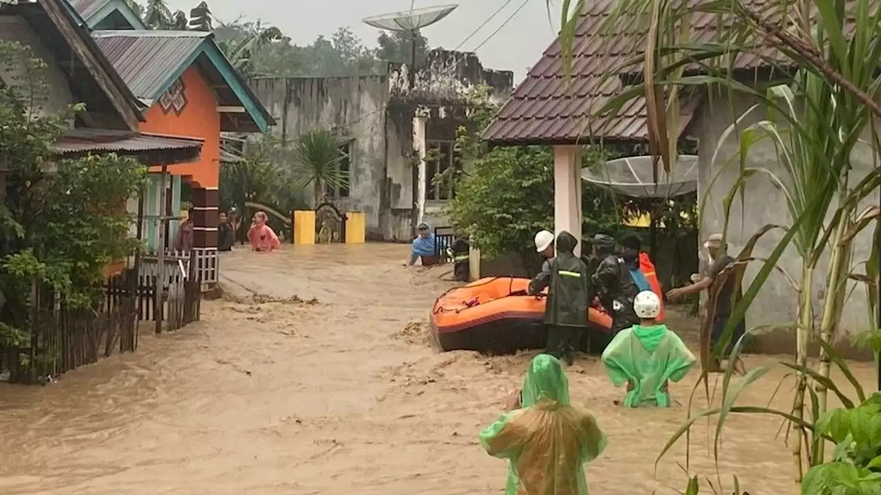 Daerah Hilir Bersiap Kebanjiran, Perlu Kebijakan Radikal Perbaiki Lingkungan