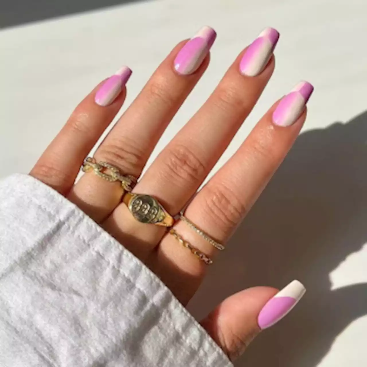 Manicura 'french illusion': ¿Te atreves con las uñas más hipnóticas de la primavera?