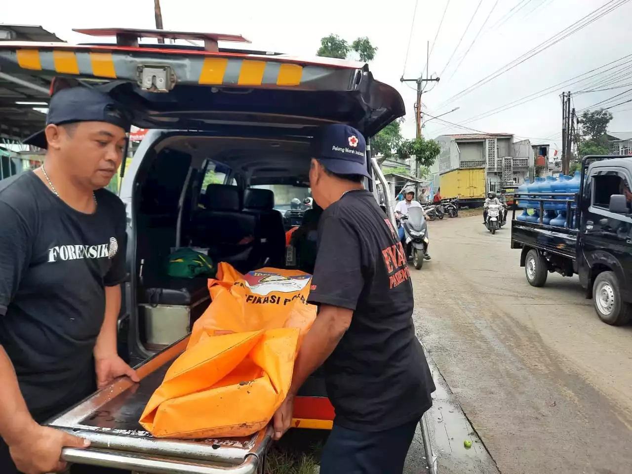 Kronologi Lengkap Pencuri Ponsel di Depok Dibacok Hingga Tewas di Kebun Kosong