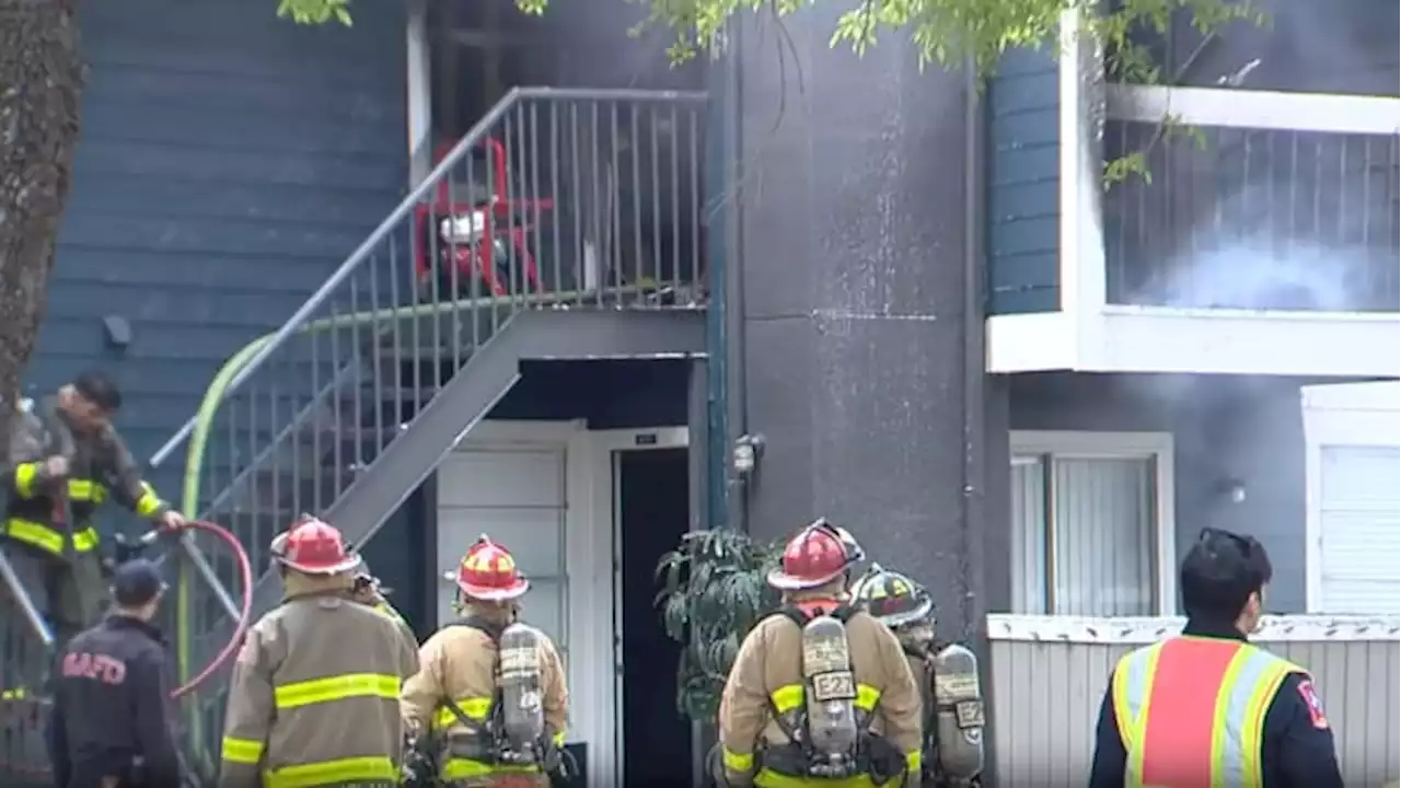 Several units damaged after fire breaks out at Northwest Side apartment complex