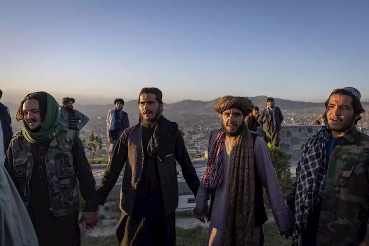 Partis de Kaboul prise par les talibans, des milliers d'Afghans sont 'détenus arbitrairement' aux Émirats