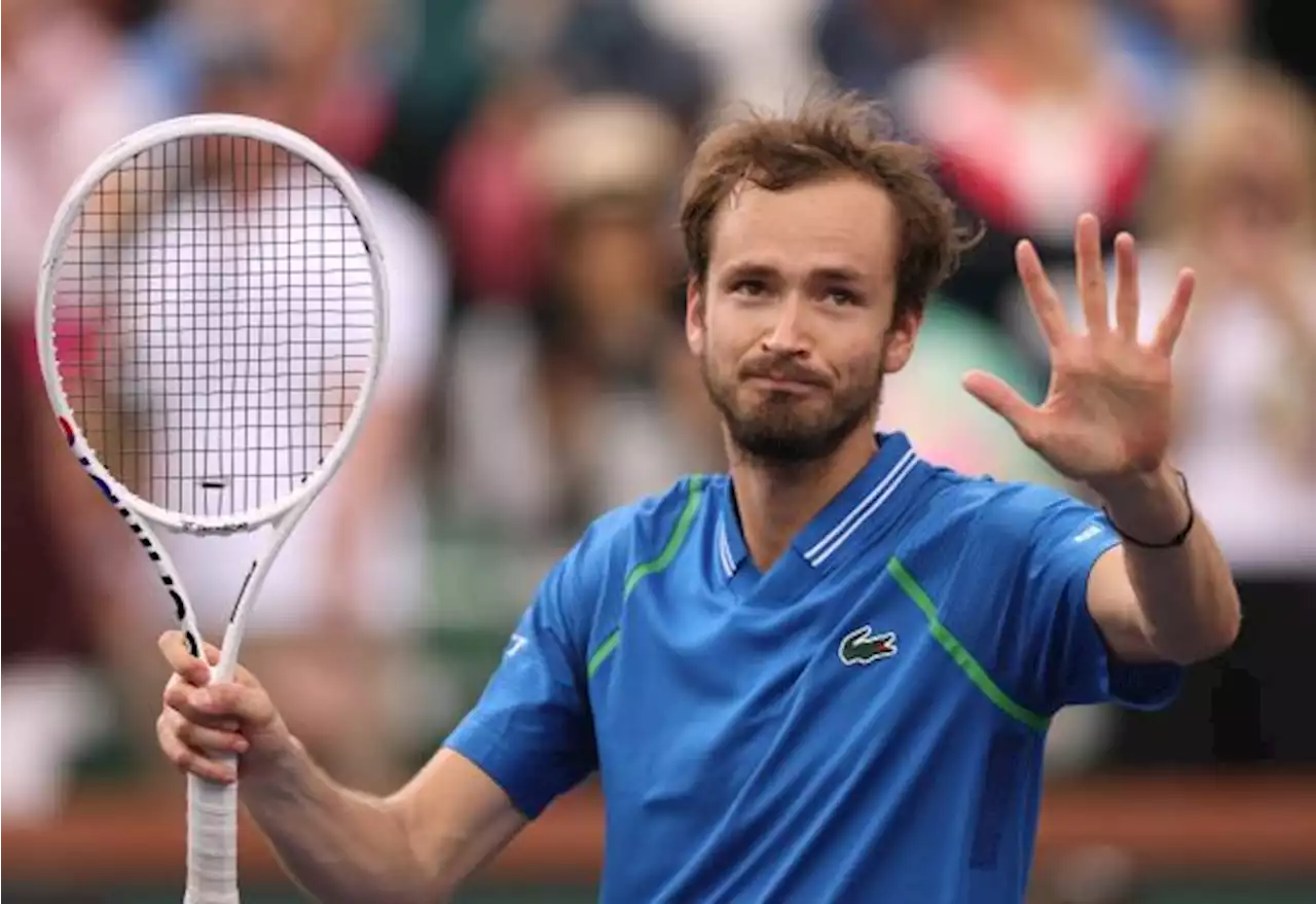 Atasi Cedera Pergelangan Kaki, Medvedev Melaju ke Perempat Final Indian Wells