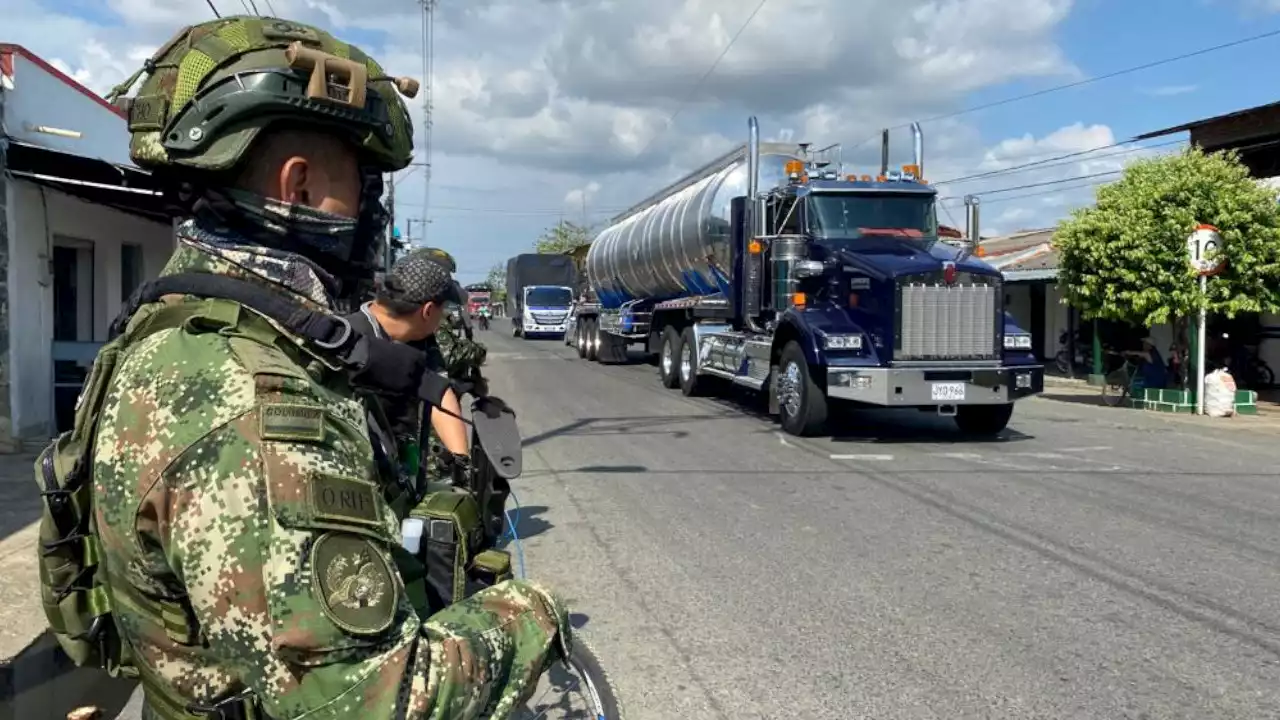 [VIDEO] 650 militares cuidan de la vía al Bajo Cauca antioqueño