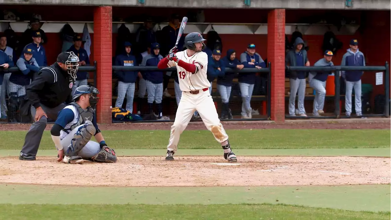 Insane Division III Baseball Game Features 11 HRs, 17-Hour Break